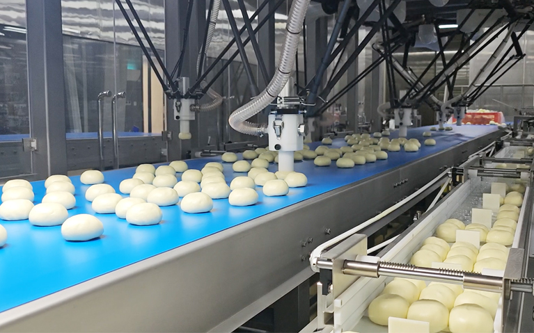 速凍包子裝托裝袋柔性自動(dòng)化包裝生產(chǎn)線